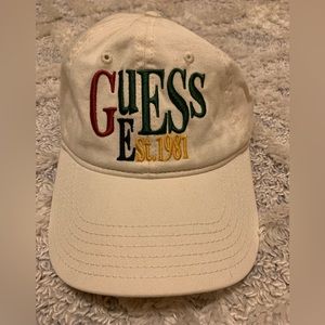 Guess Hat White